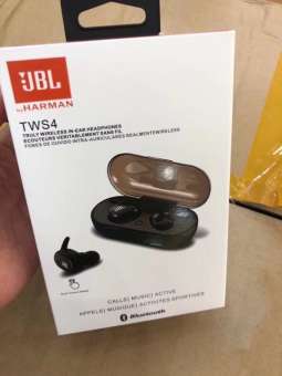 JBL TWS 4 Wireless Bluetooth Headphones Earbuds